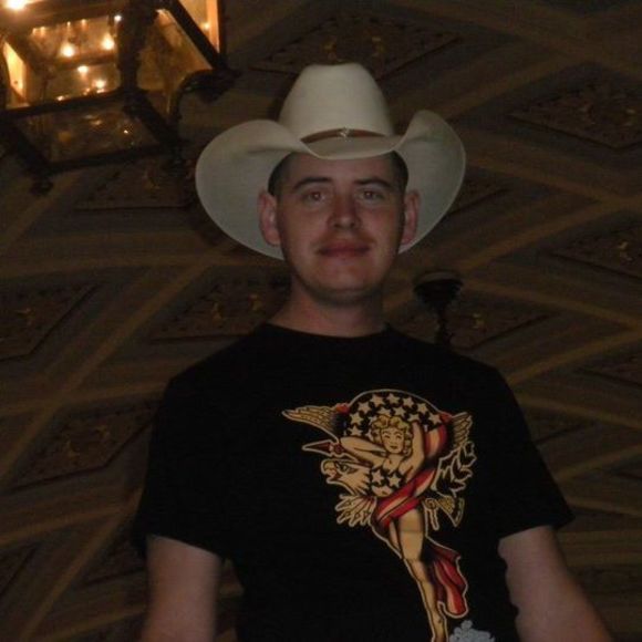 Meet your Posher, Steven - Picture 1 of 1